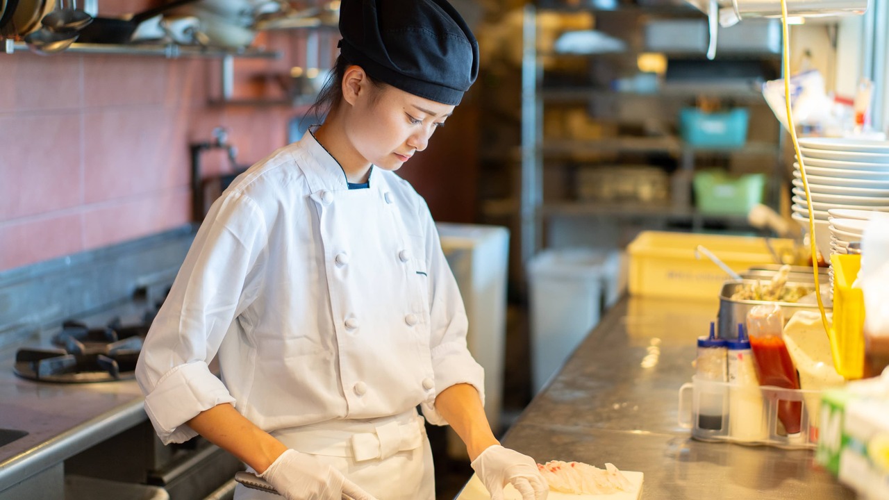 Fish ＆ Oysterbar|エリアマネージャーの求人画像1枚目