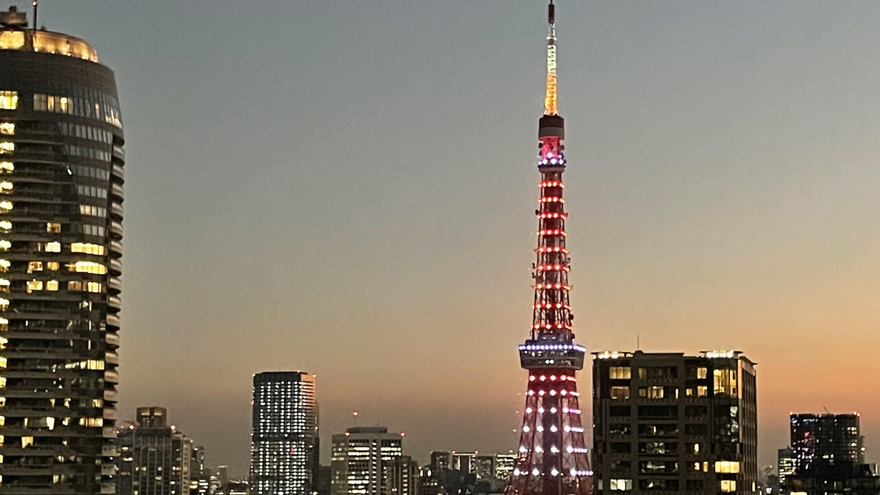 Lucy’s CAFE & DINING|店長・店長候補の求人画像1枚目