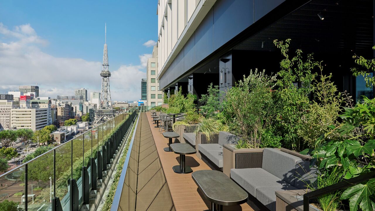 ザ ロイヤルパークホテル アイコニック 名古屋|レストランサービス・ホールスタッフの求人画像1枚目