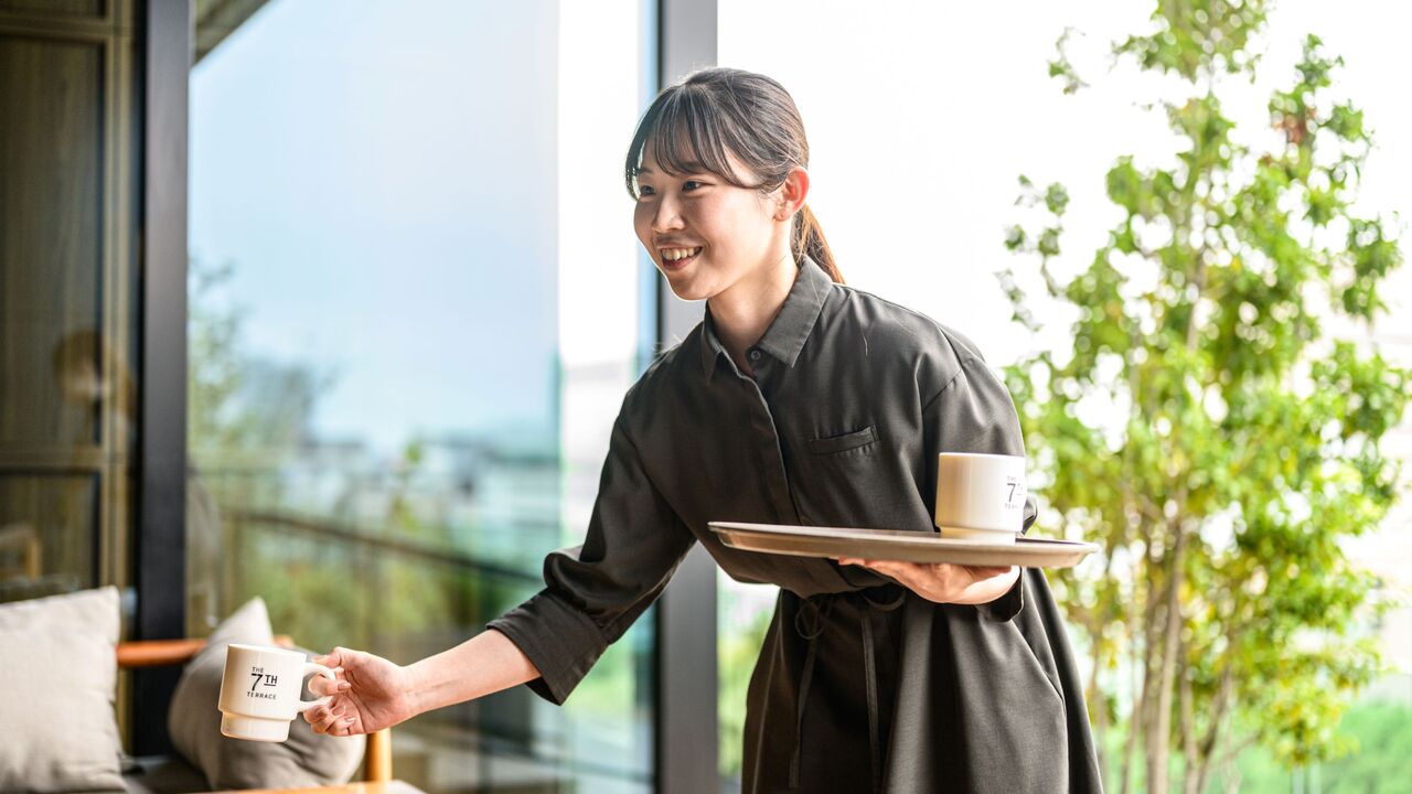 ザ ロイヤルパークホテル アイコニック 名古屋|レストランサービス・ホールスタッフの求人画像2枚目