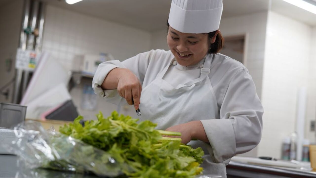 ザ ロイヤルパークホテル アイコニック|キッチンスタッフの求人画像3枚目