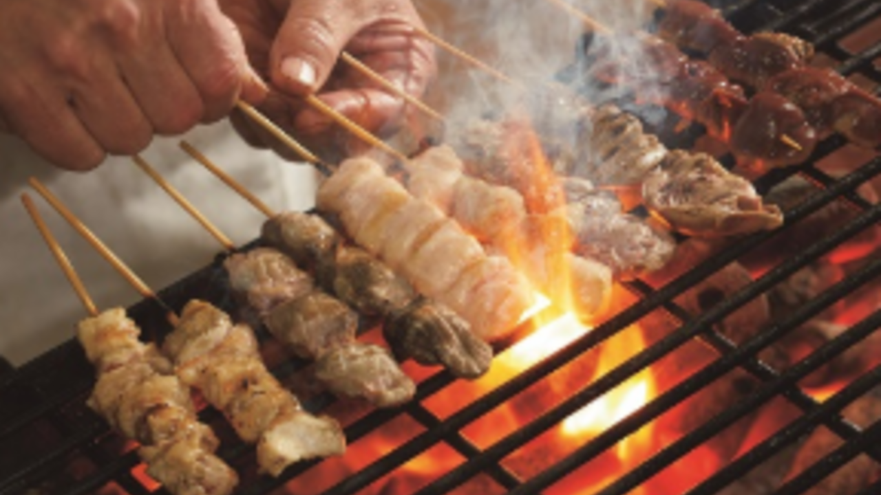 八剣伝|焼き鳥職人の求人画像1枚目