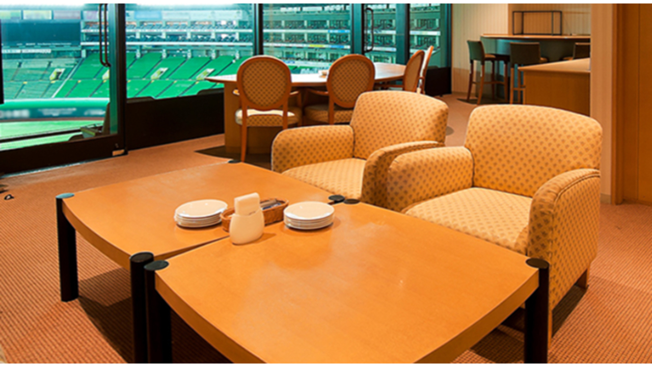 SUPER BOX|レストランサービス・ホールスタッフの求人画像4枚目