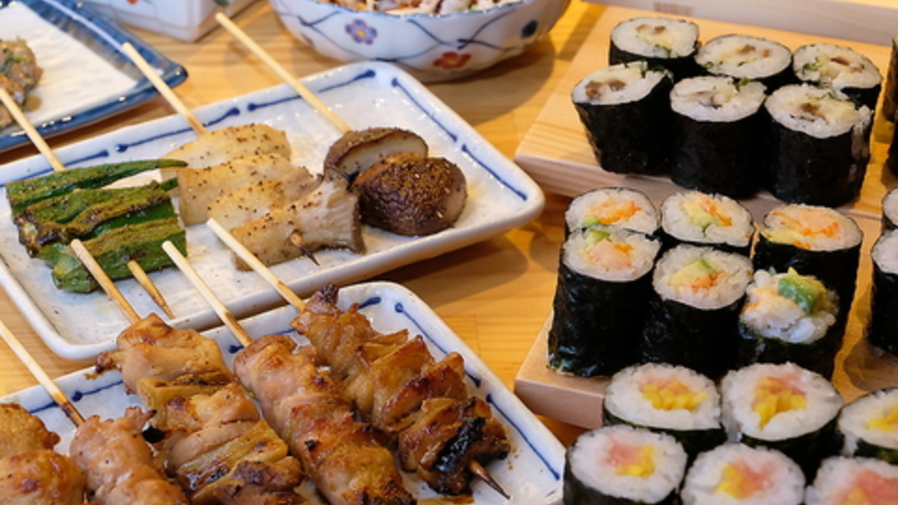 焼鳥とあて巻き 居酒屋大悟 |女将・和装ホールの求人画像1枚目