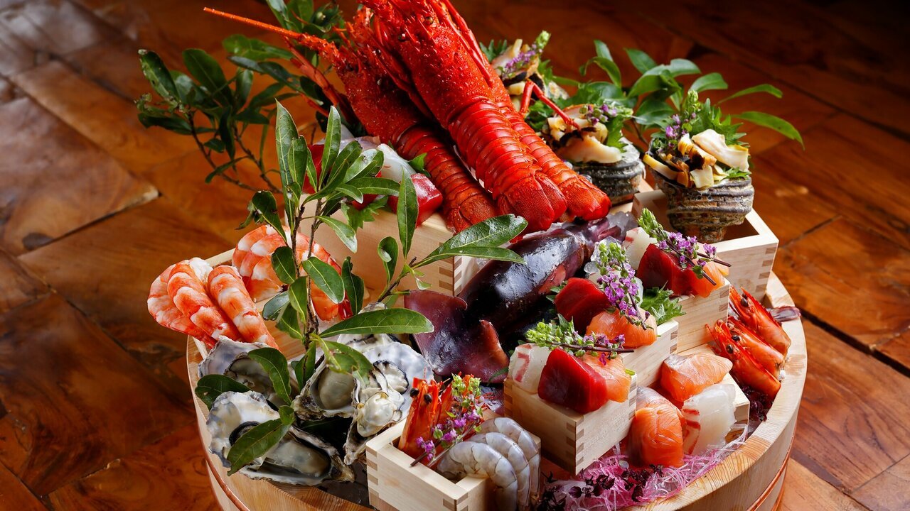 青海波　青の舎（和食） 青の舎（和食） ホテル・旅館 | 調理見習い・調理補助)の求人の写真 1枚目