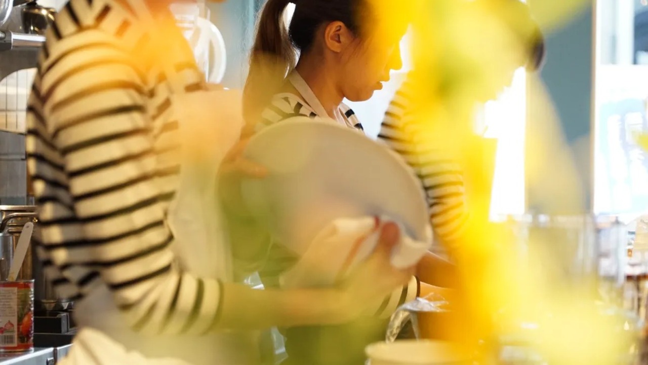 レストラングループ|調理見習い・調理補助の求人画像1枚目