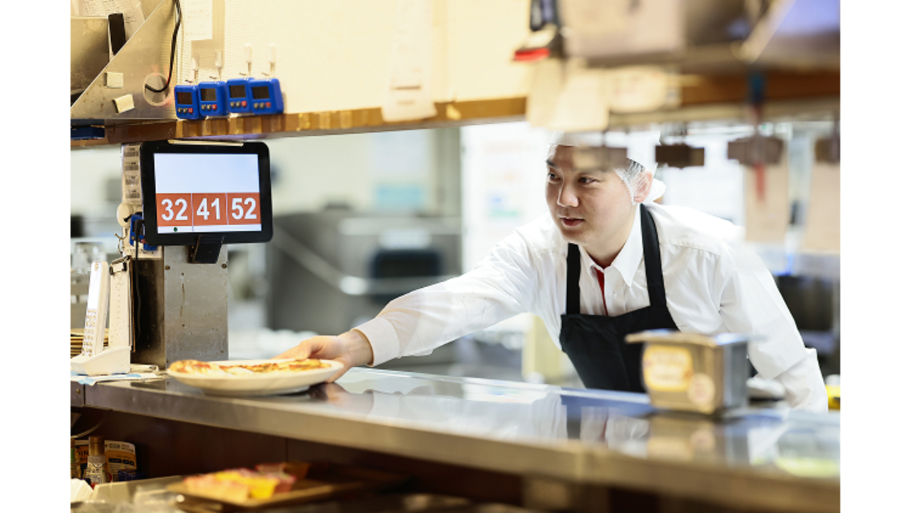 むさしの森珈琲|レストランサービス・ホールスタッフの求人画像1枚目