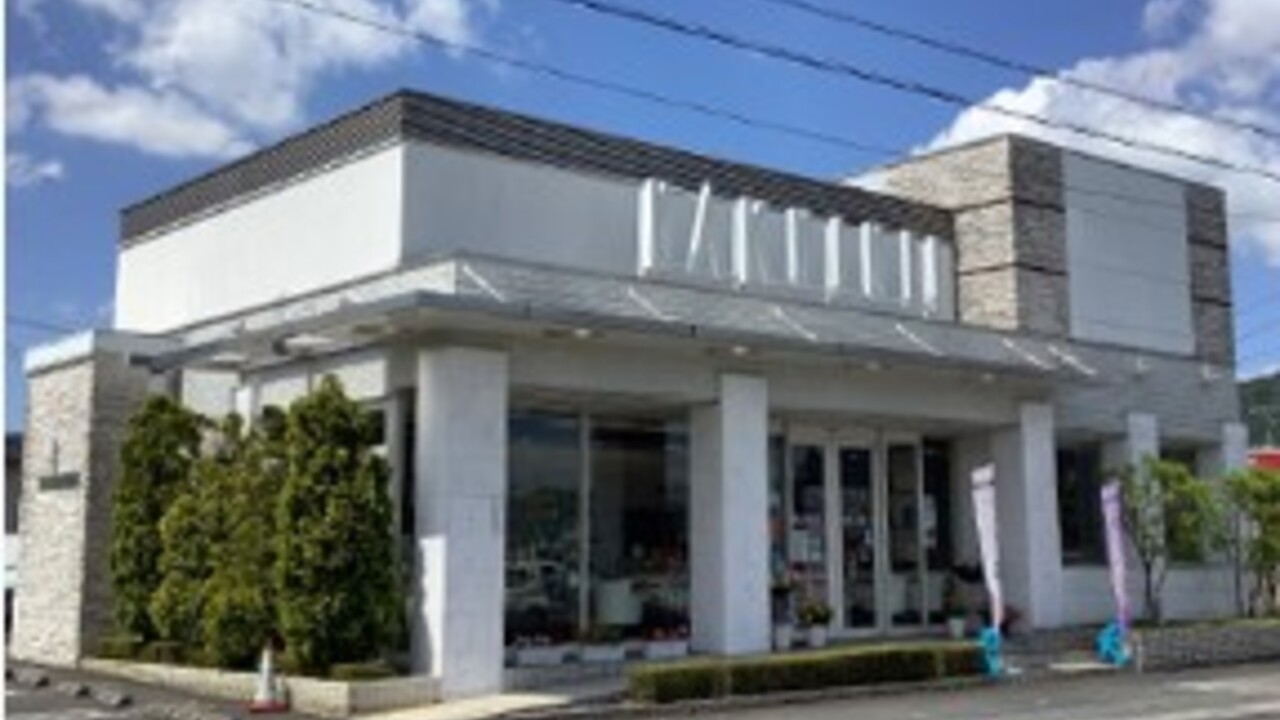 HAKUJUJI|店長・店長候補の求人画像1枚目