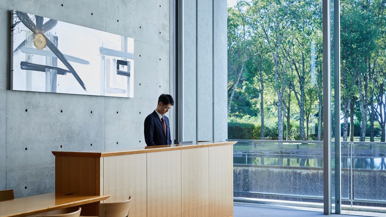 by 温故知新|フロントスタッフの求人画像1枚目