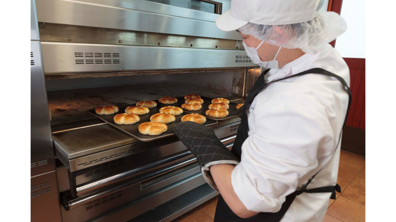 ペンギンベーカリー|ブーランジェ・ベーカーの求人画像1枚目