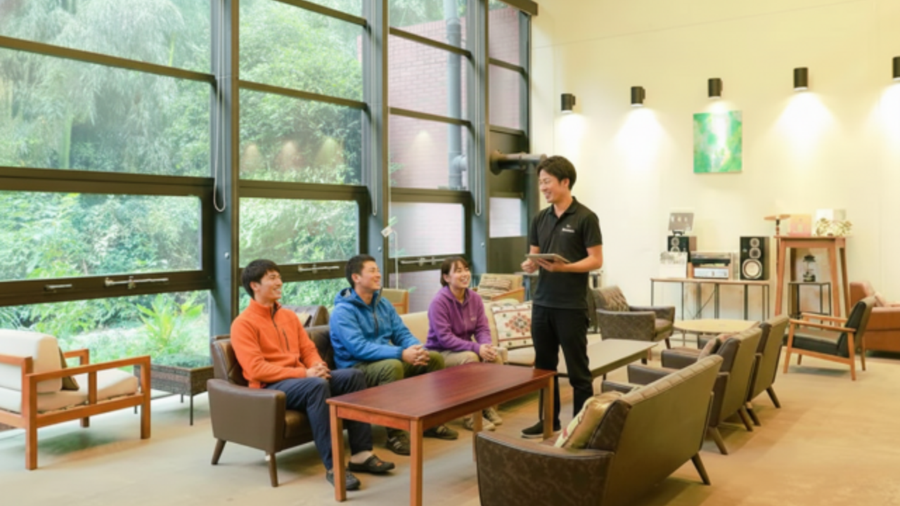 合宿事業 昭和の森フォレストビレッジ ホテル・旅館 | フロントスタッフ)の求人の写真 1枚目