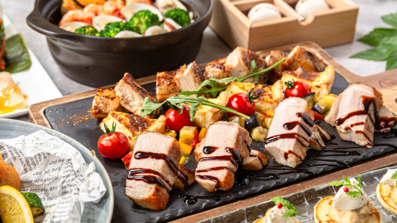 カラオケパセラ|レストランサービス・ホールスタッフの求人画像1枚目