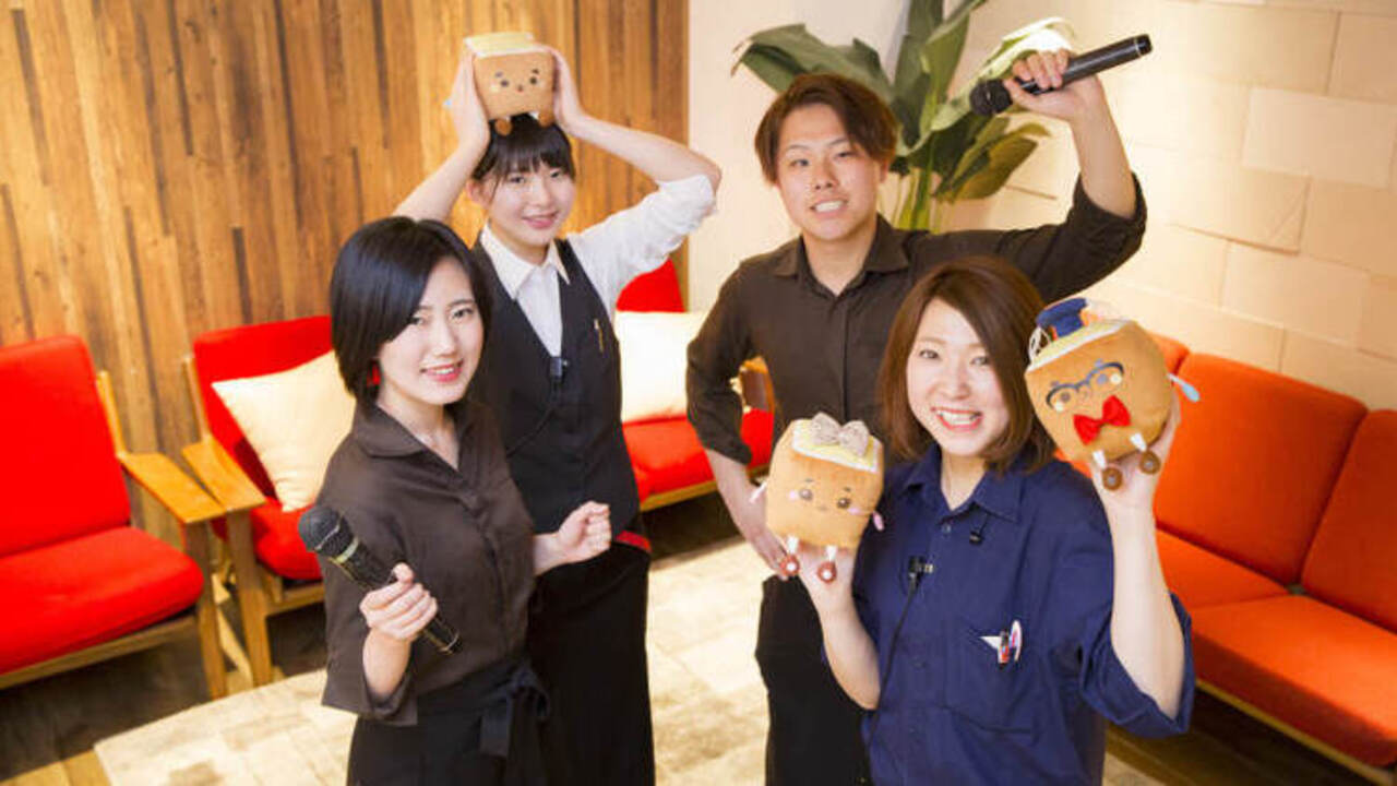 カラオケパセラ|レストランサービス・ホールスタッフの求人画像1枚目