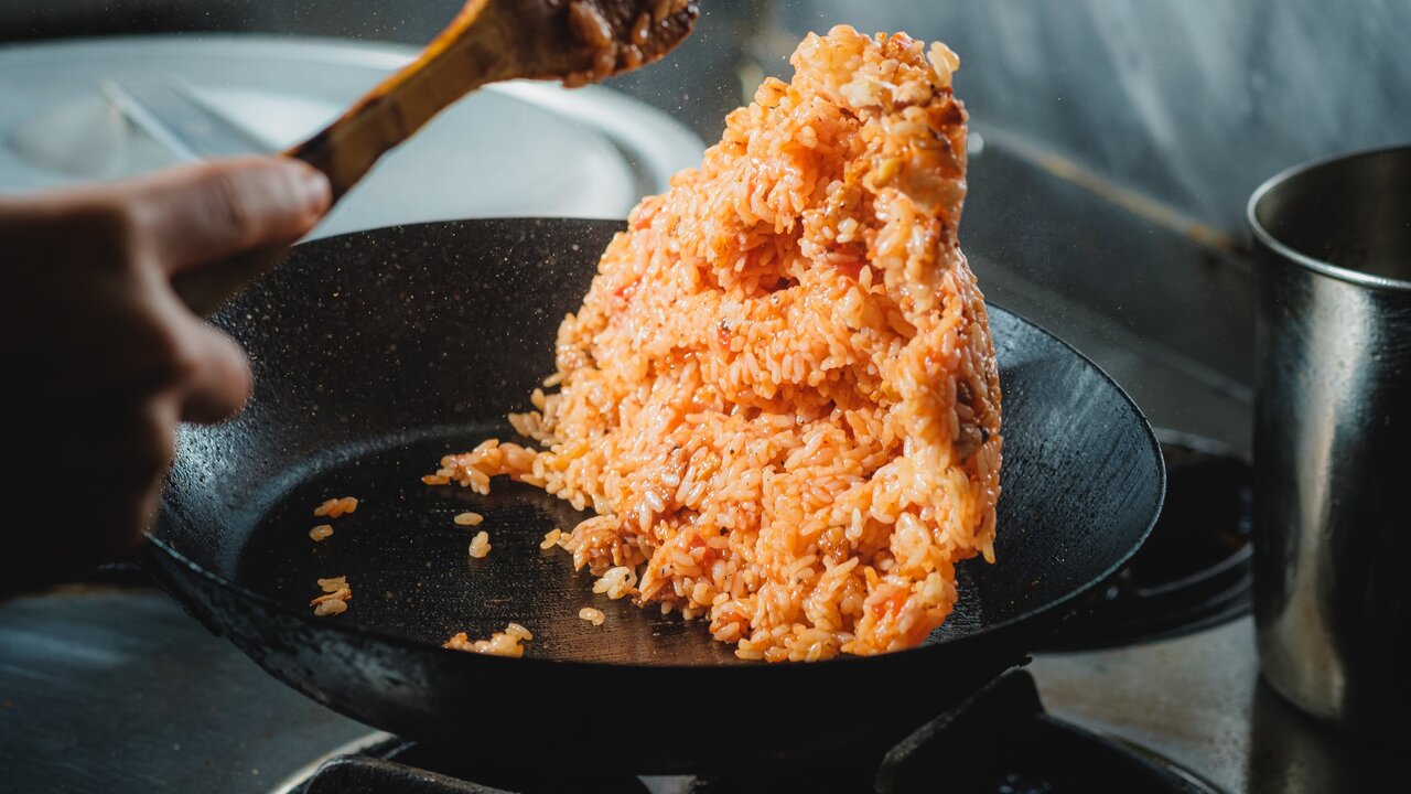 たまごけん|料理長・料理長候補の求人画像1枚目