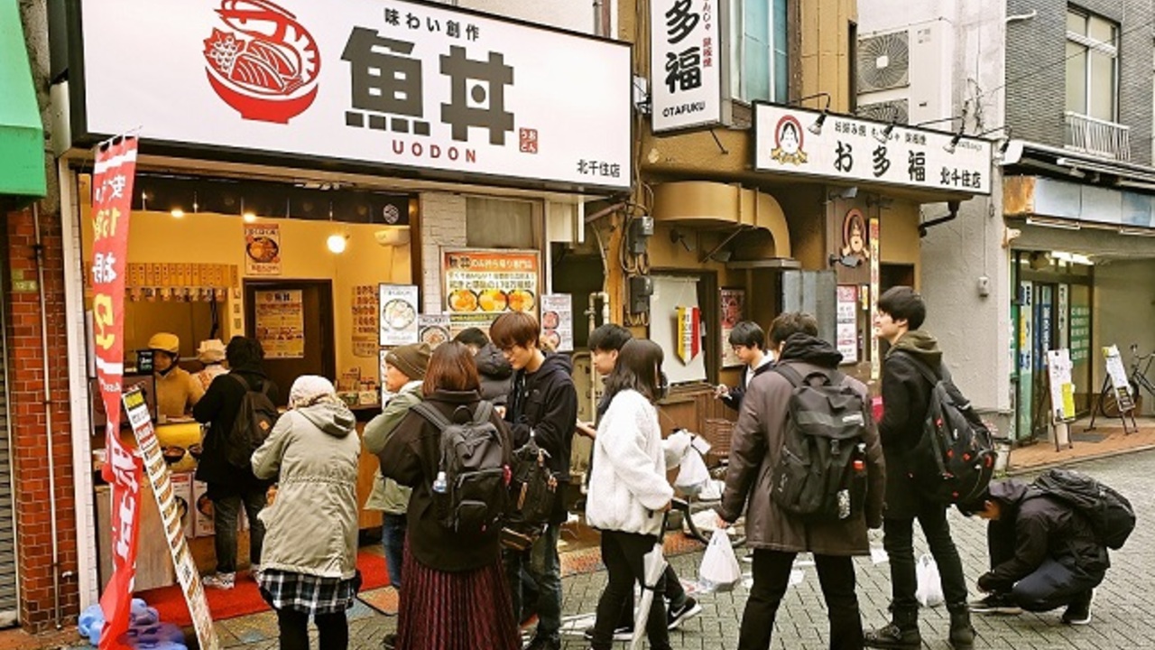 魚丼|調理見習い・調理補助の求人画像2枚目