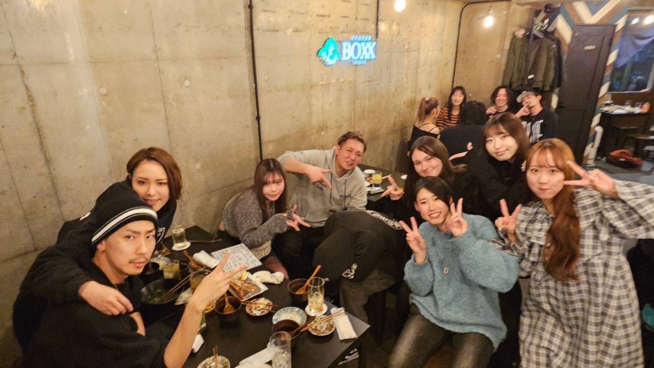 香港バル213|キッチンスタッフの求人画像1枚目