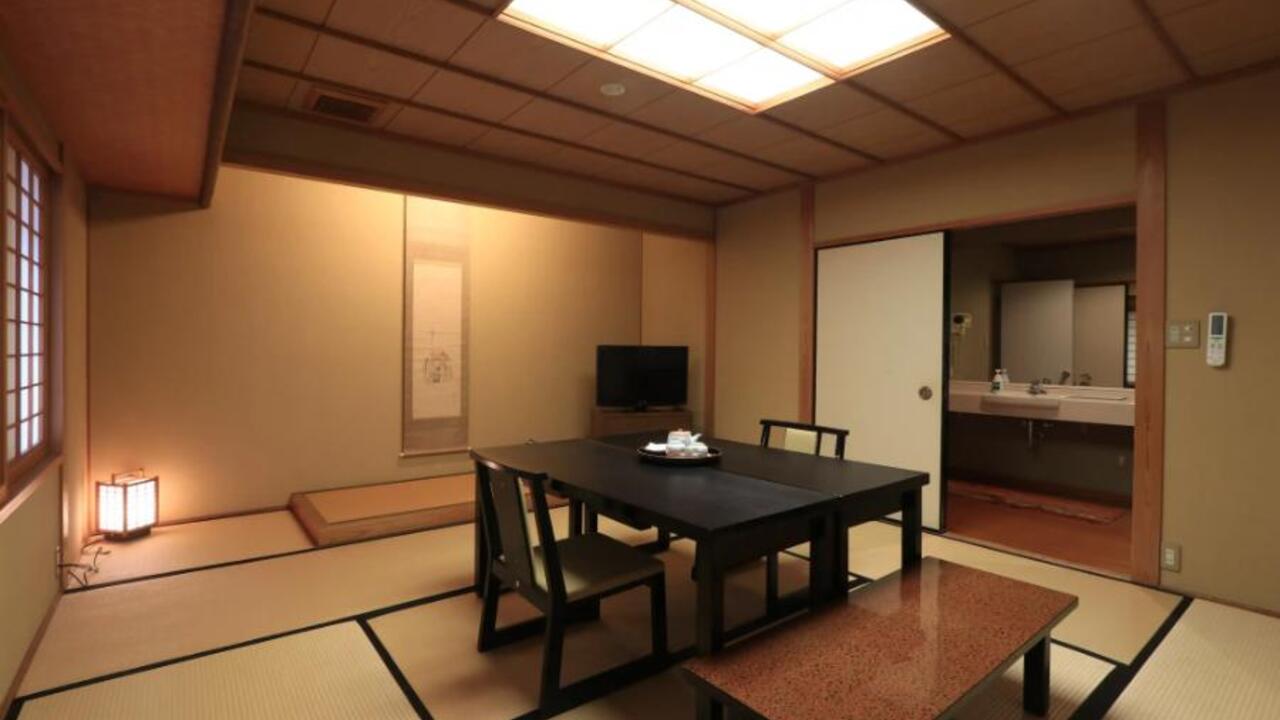 旅館のがわや|料理長・料理長候補の求人画像1枚目