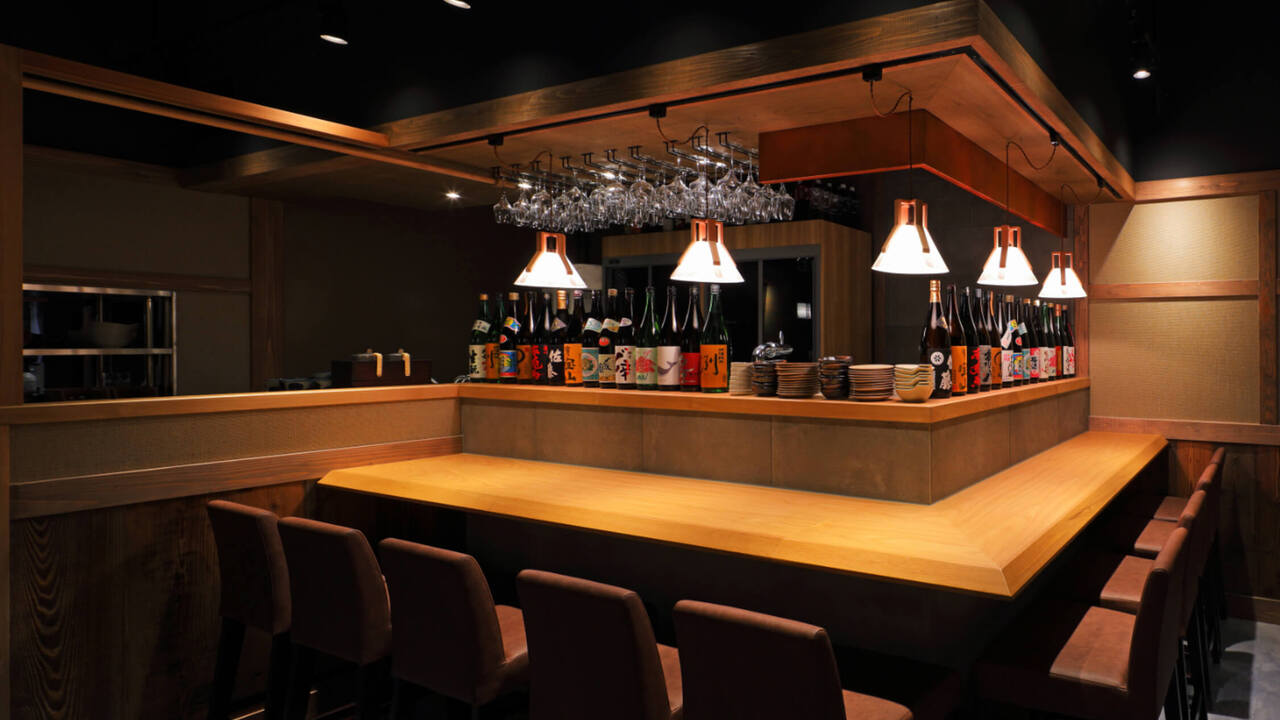 いい乃じ|レストランサービス・ホールスタッフの求人画像1枚目