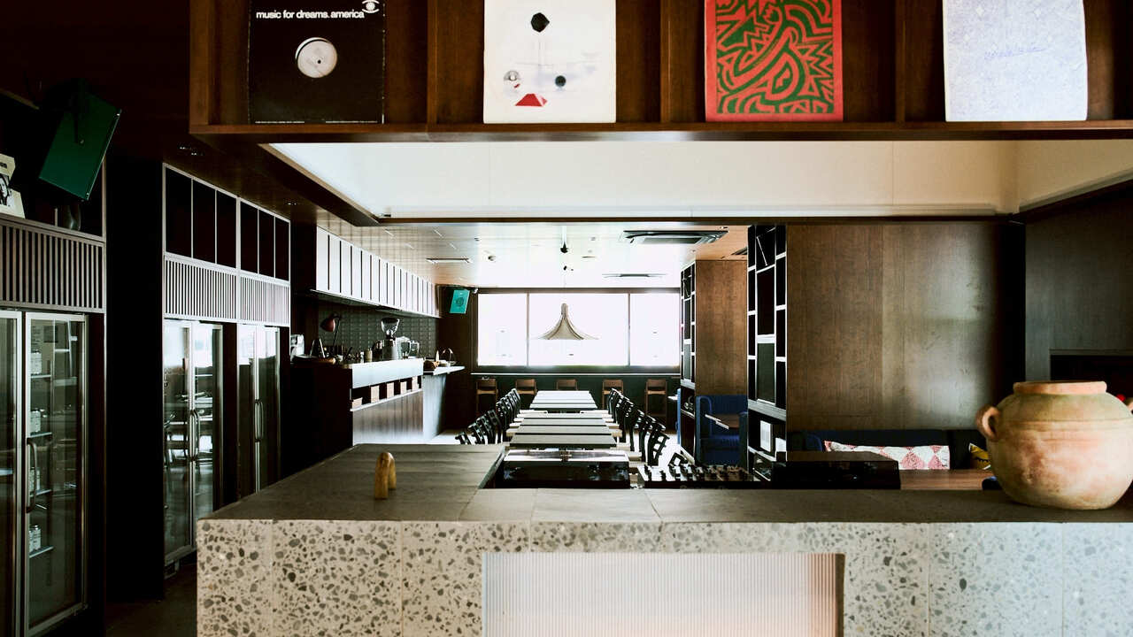 BASE LAYER HOTEL FUKUOKA|フロントスタッフの求人画像4枚目