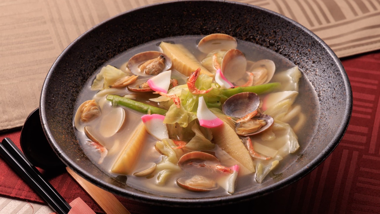 足踏みうどん　開都|レストランサービス・ホールスタッフの求人画像1枚目