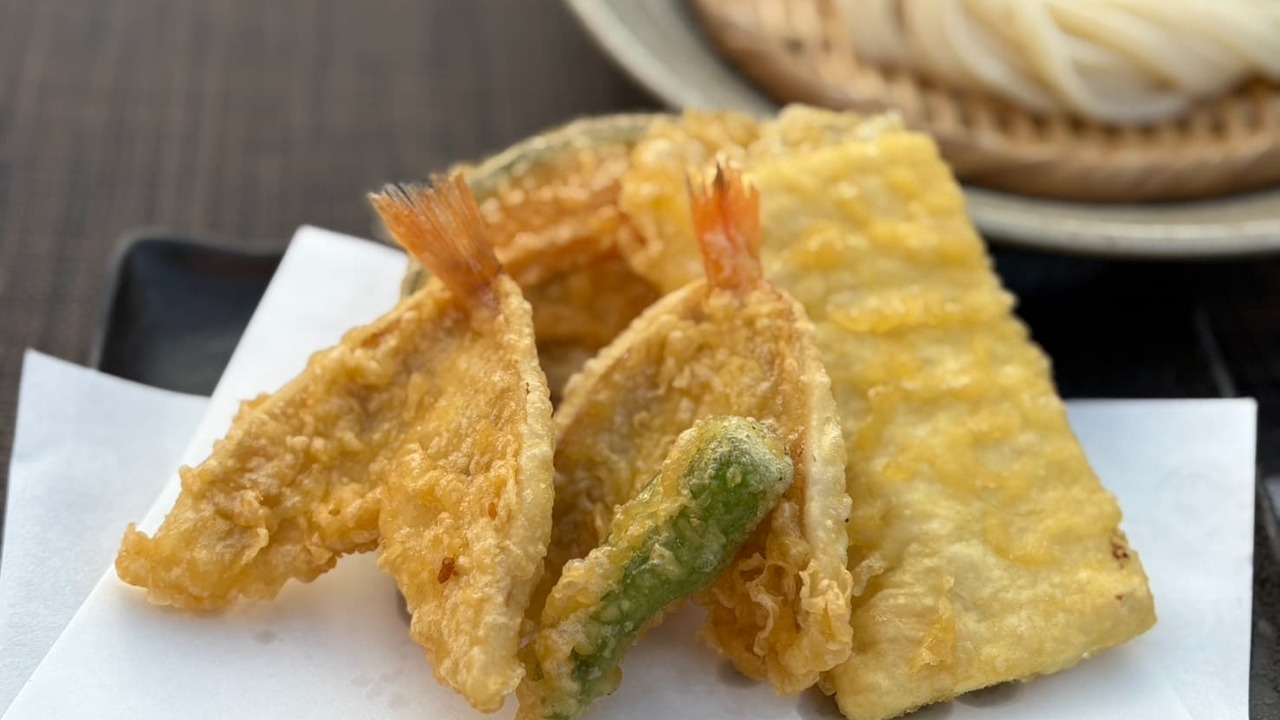 足踏みうどん　開都|レストランサービス・ホールスタッフの求人画像2枚目