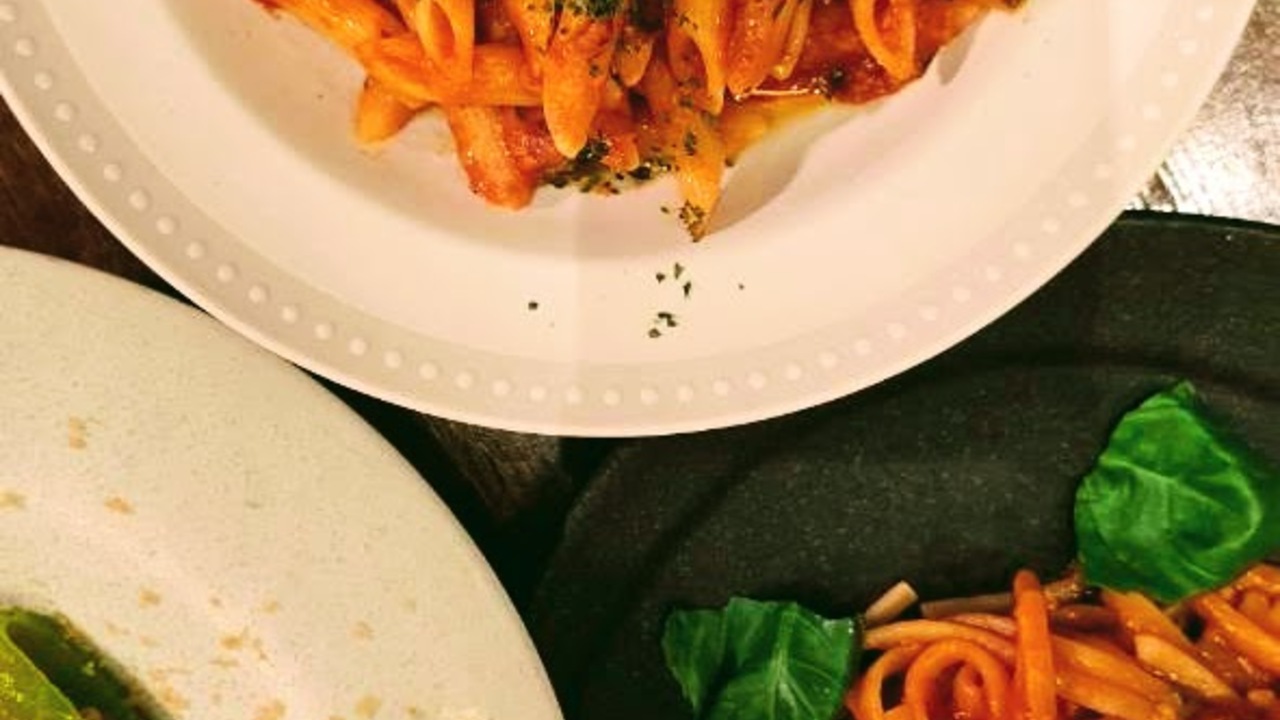 KARASU no ONGAESHI|レストランサービス・ホールスタッフの求人画像3枚目