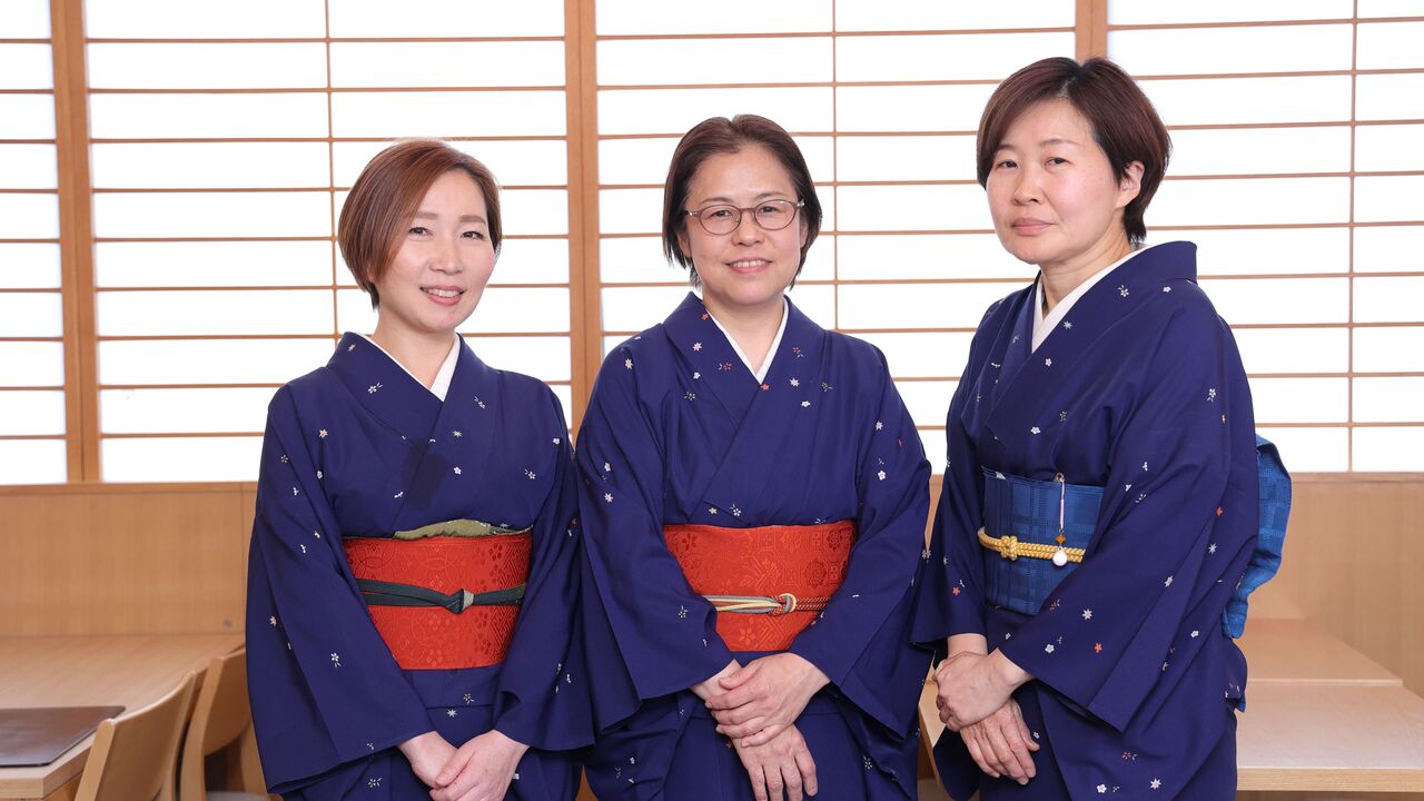 築地寿司岩|女将・和装ホールの求人画像1枚目