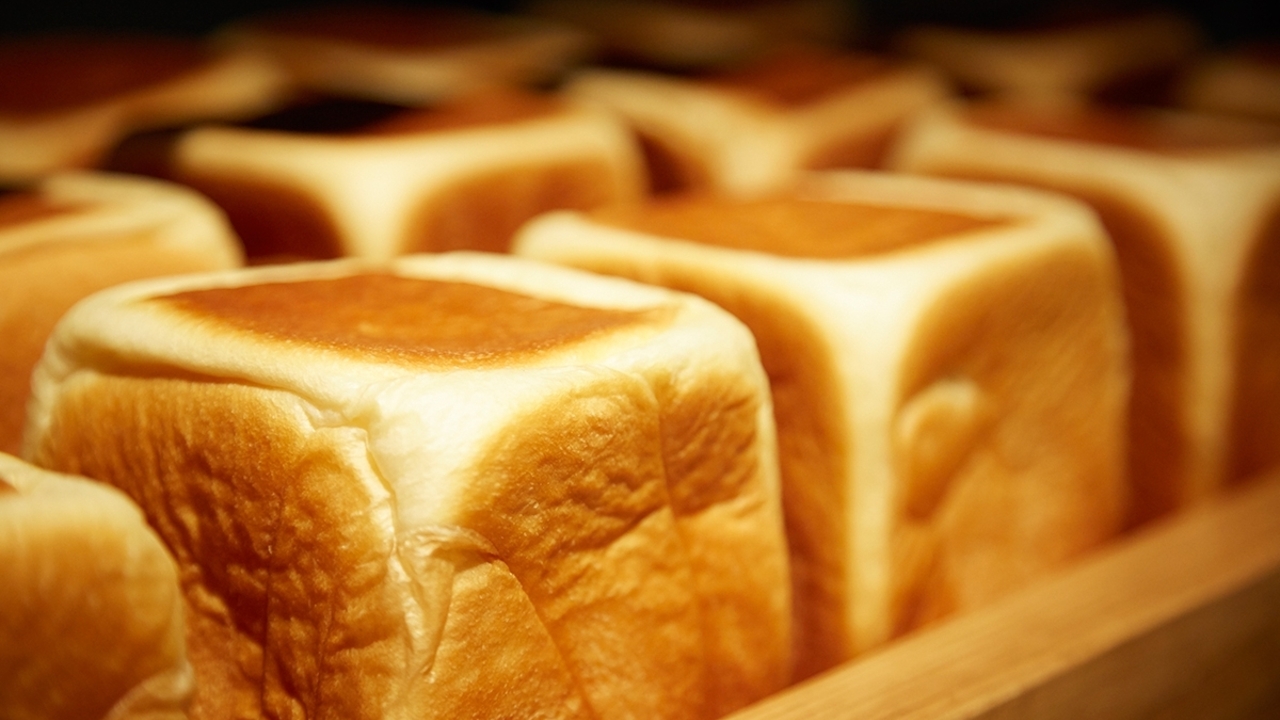 MORETHAN BAKERY|販売スタッフの求人画像1枚目