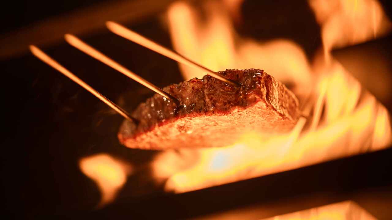 鈴田式 ROUND ONE DELICIOUS(日本料理部門) 和食, 焼き鳥 | 料理長・料理長候補)の求人の写真