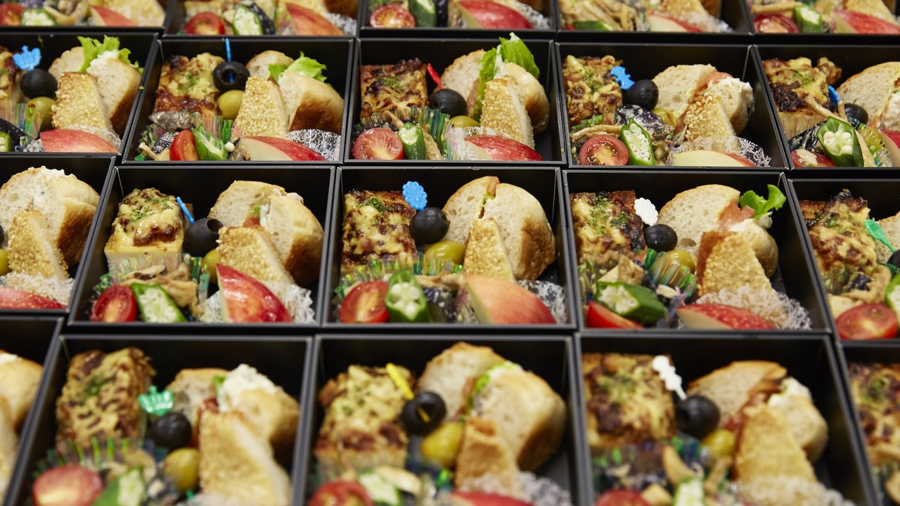 朝日エアポートサービス　機内食工場|キッチンスタッフの求人画像2枚目