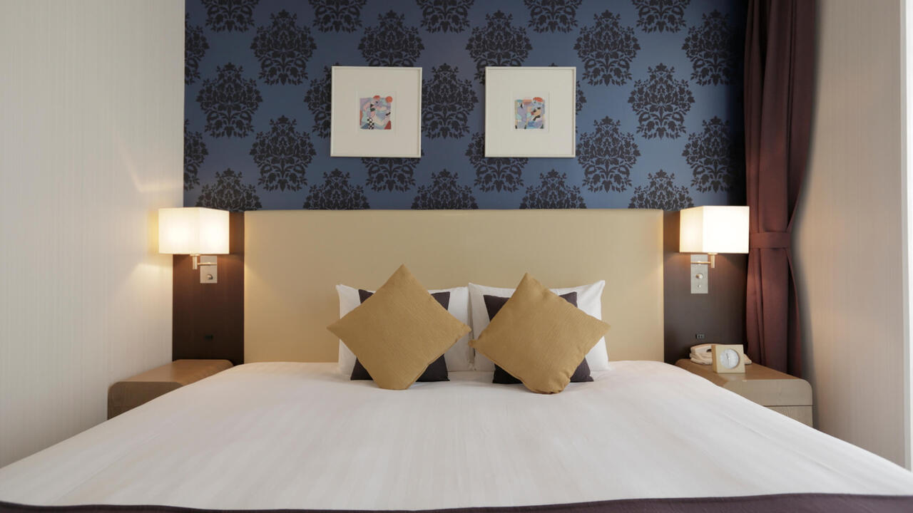 メルキュール横須賀|フロントスタッフの求人画像1枚目