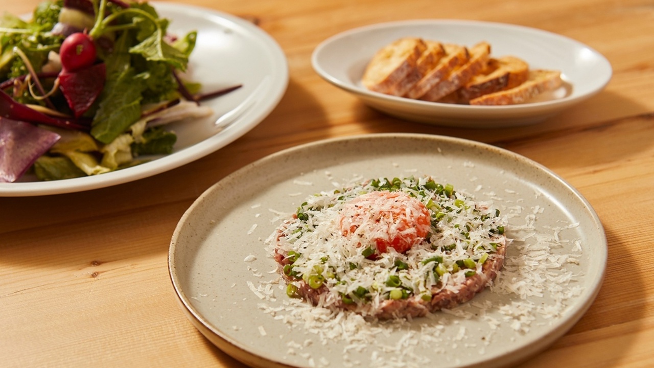 MORETHAN|パティシエの求人画像1枚目