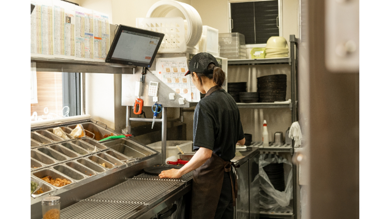 ピザハット 下新城店 テイクアウト・惣菜・弁当屋, その他(料理ジャンル) | 店長・店長候補)の求人の写真 2枚目