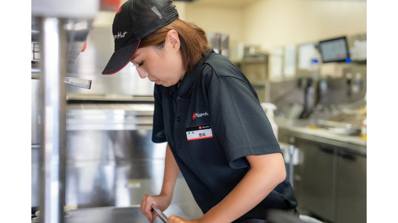 ピザハット 糀谷店 テイクアウト・惣菜・弁当屋, その他(料理ジャンル) | 店長・店長候補)の求人の写真 4枚目