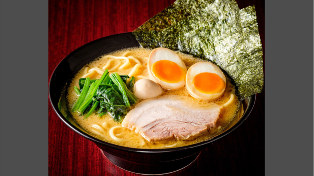 町田商店 鹿沼店(栃木県鹿沼市) ラーメン | 店長・店長候補)の求人の写真 2枚目