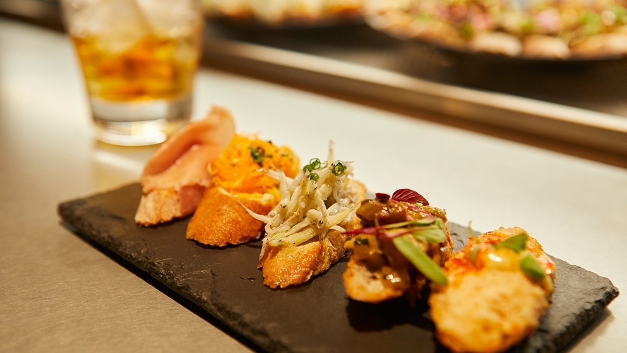 MORETHAN|パティシエの求人画像2枚目