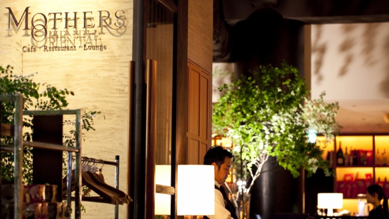 MOTHERS ORIENTAL|パティシエの求人画像1枚目