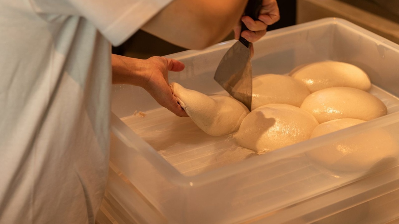 MOTHERS ORIENTAL|パティシエの求人画像1枚目