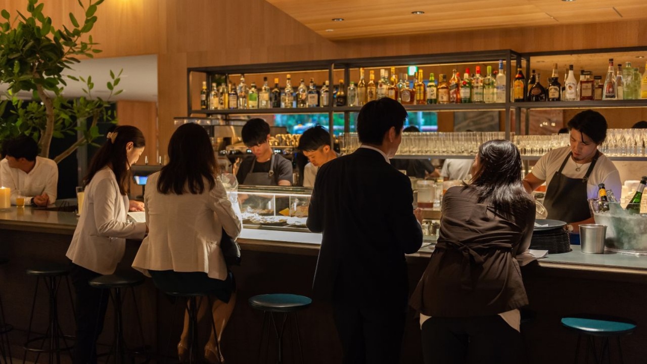 MORETHAN TAPAS LOUNGE -Spanish-|パティシエの求人画像3枚目