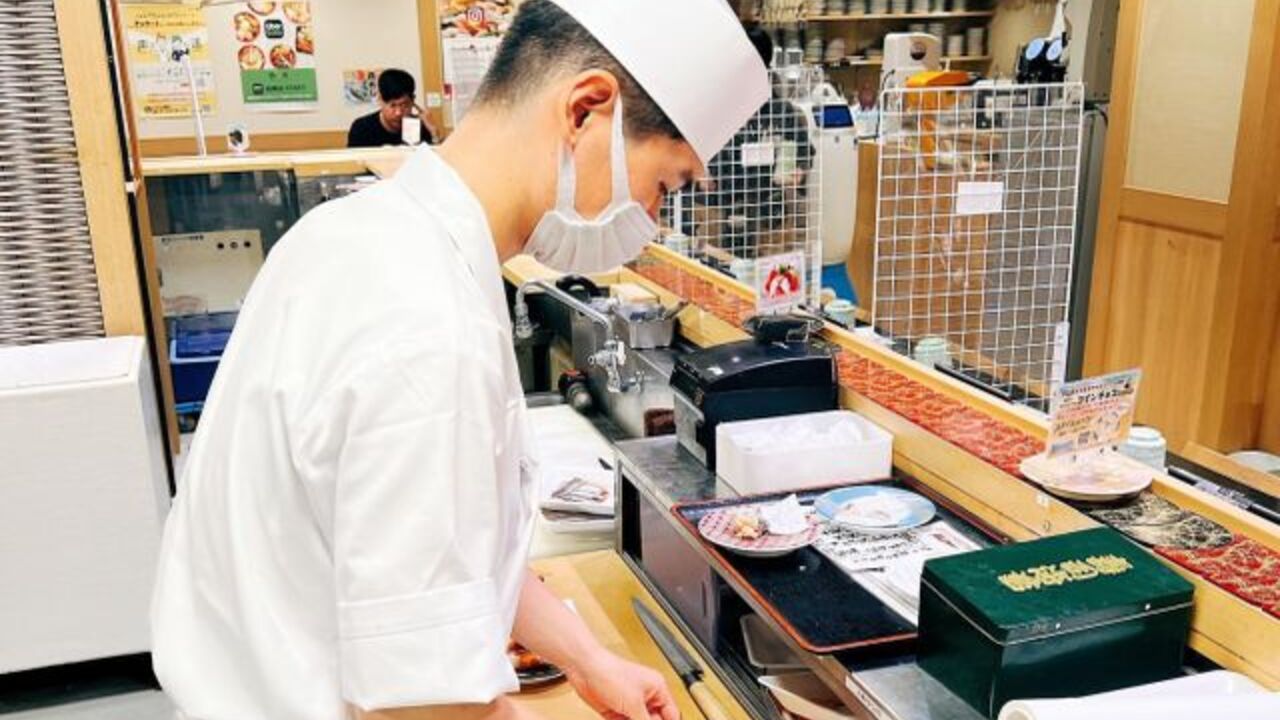 回し寿司活|寿司職人の求人画像1枚目