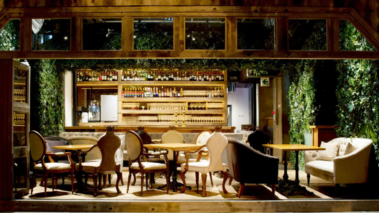 ファクトリーカフェ|店長・店長候補の求人画像1枚目