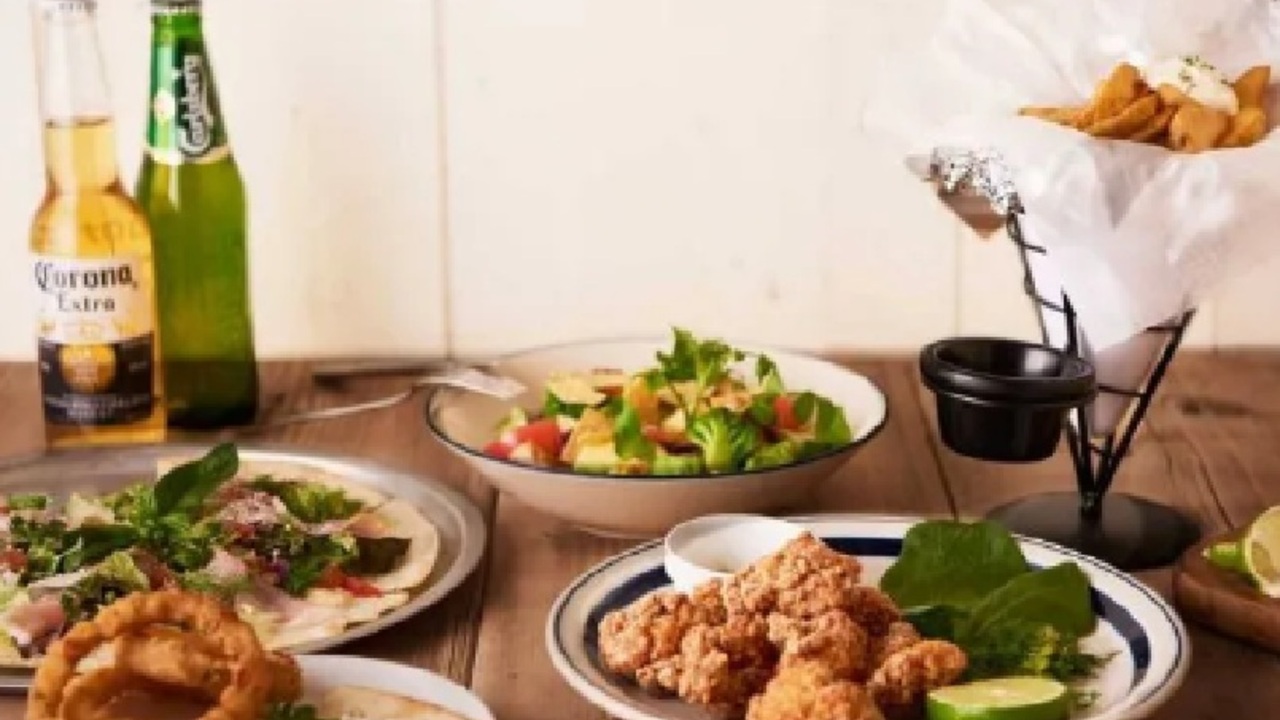 WIRED CAFE|店長・店長候補の求人画像1枚目