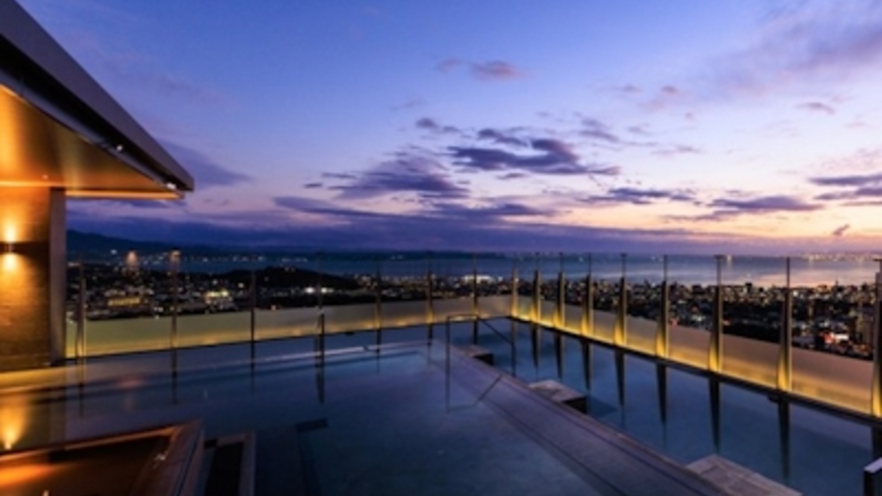 別府温泉　杉乃井ホテル|フロントスタッフの求人画像1枚目