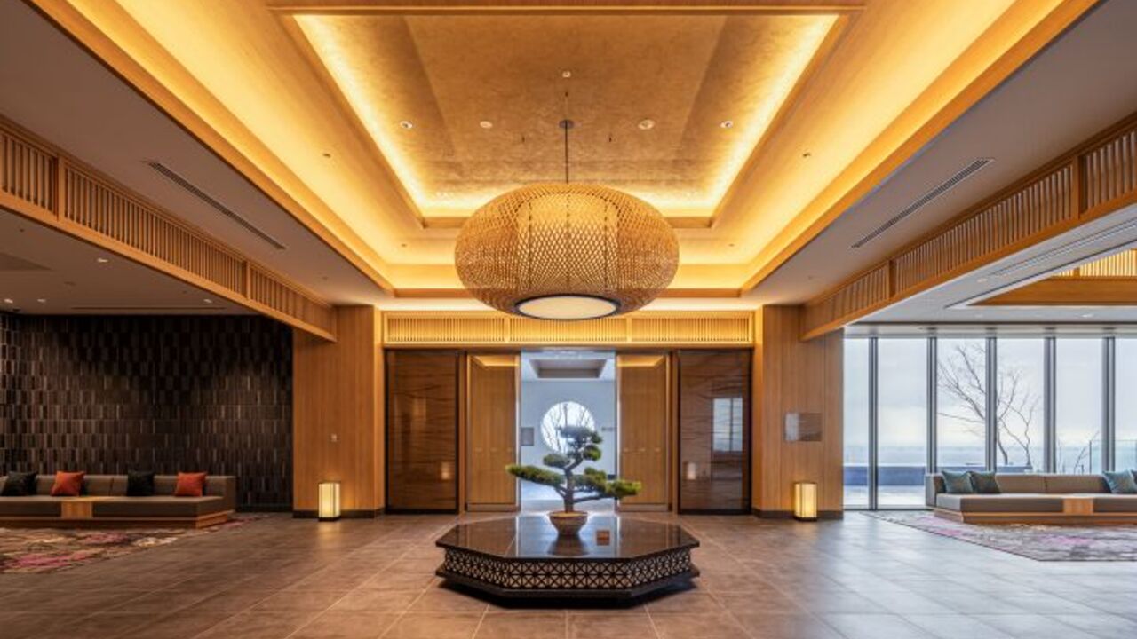 別府温泉　杉乃井ホテル|フロントスタッフの求人画像2枚目