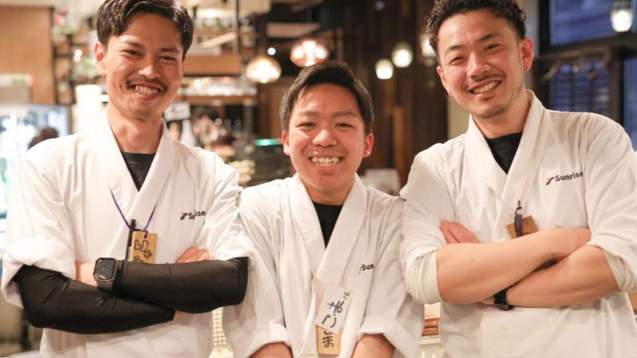 鮮魚と炉端焼き 魚炉魚炉|料理長・料理長候補の求人画像1枚目