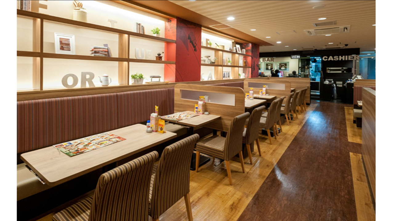 ガスト|レストランサービス・ホールスタッフの求人画像3枚目