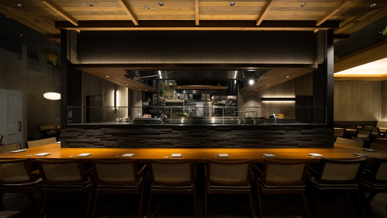 梯子|店長・店長候補の求人画像1枚目