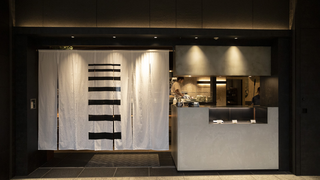 梯子|キッチンスタッフの求人画像1枚目