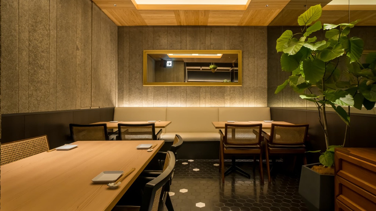 梯子|キッチンスタッフの求人画像2枚目