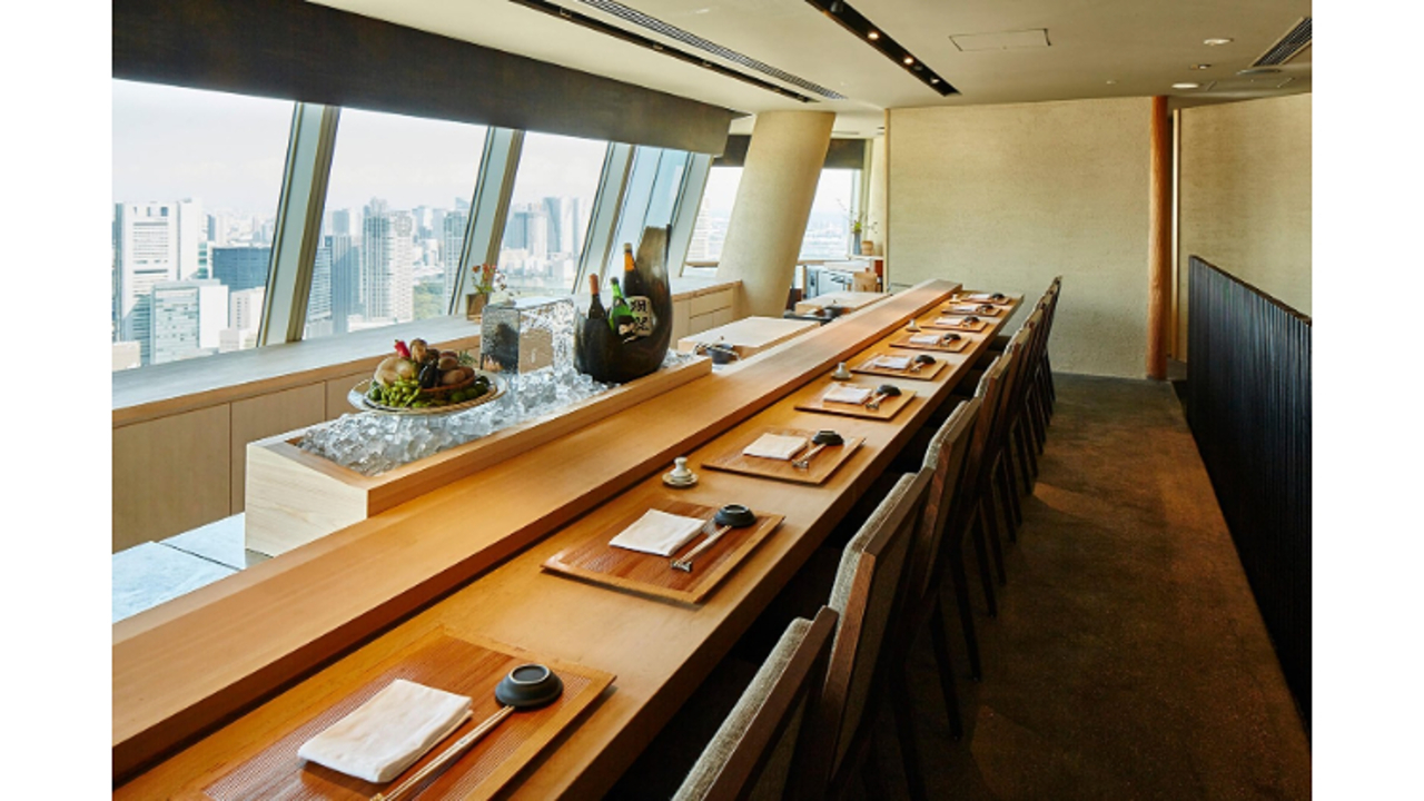 XEX|料理長・料理長候補の求人画像1枚目